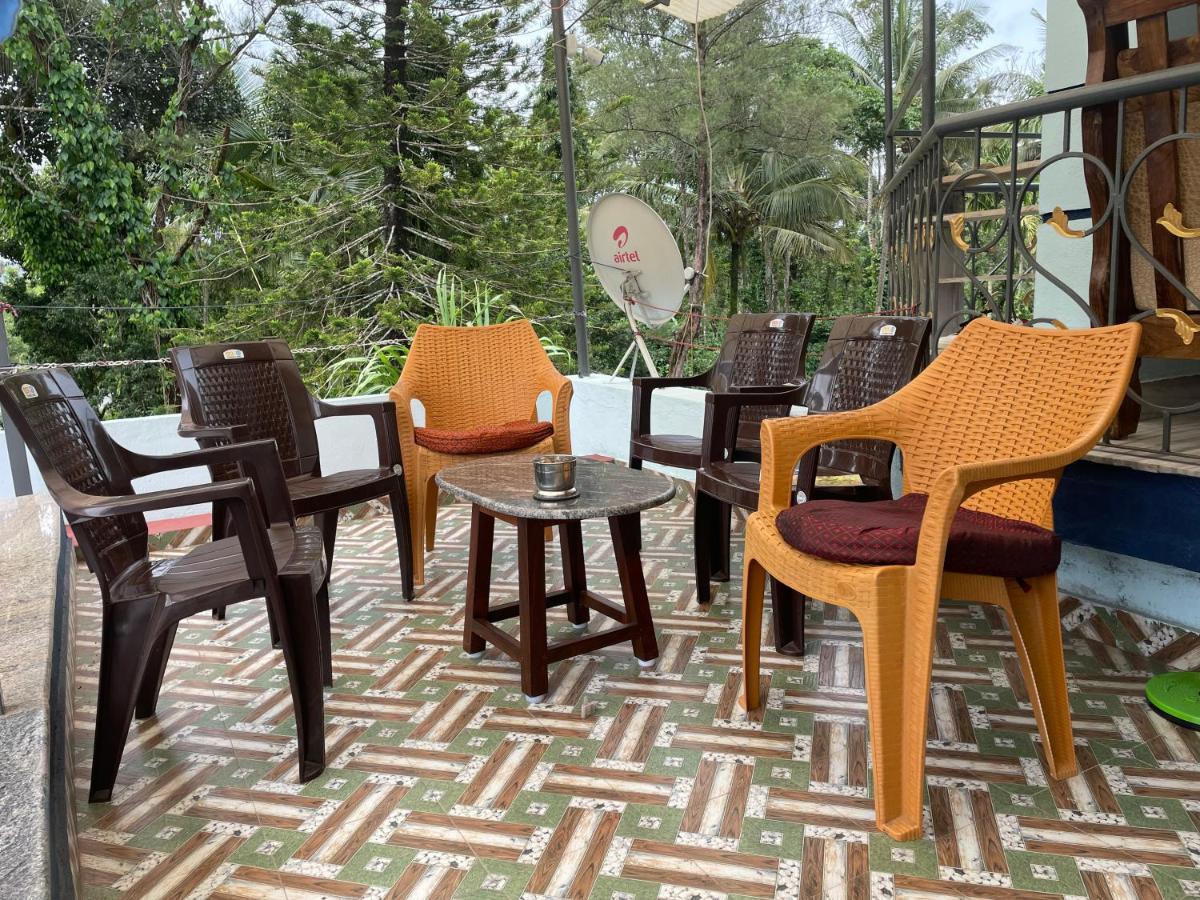 New Organic Home Stay Mudigere Buitenkant foto
